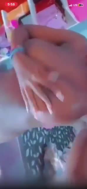 _ — Small small girls love this